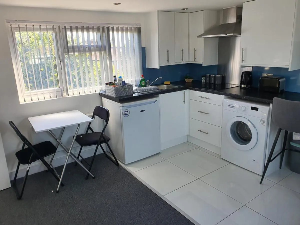 New Self Contained Flat,In Hayes, Free Parking Hotel Northolt  0*, Northolt (Greater London) United Kingdom